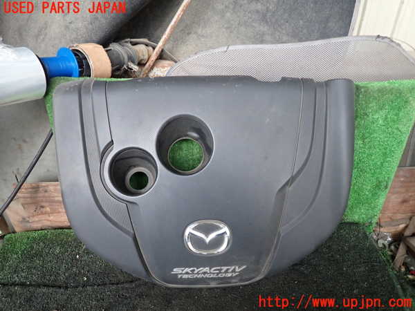 1UPJ-29422160]CX-8(KG2P)エンジンアッパーカバー 中古_m0001.jpg