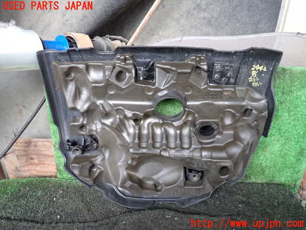 1UPJ-29422160]CX-8(KG2P)エンジンアッパーカバー 中古_m0003.jpg