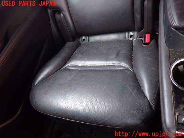 1UPJ-29427145]CX-8(KG2P)右2列目シート 中古_m0003.jpg