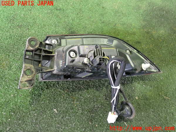 2UPJ-29431536]MIRAI(ミライ)(JPD20)左テールランプ 中古_m0003.jpg