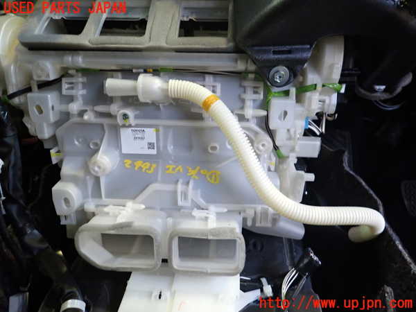 2UPJ-29436081]MIRAI(ミライ)(JPD20)エバポレーター1 中古_m0002.jpg