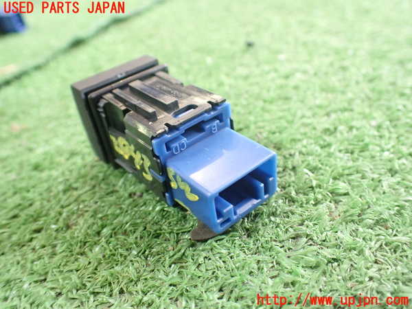 2UPJ-29436310]MIRAI(ミライ)(JPD20)スイッチ5 (トランク) 中古_m0002.jpg