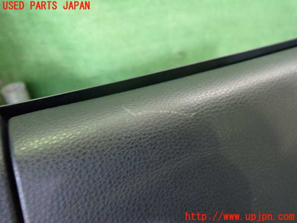 2UPJ-29437516]MIRAI(ミライ)(JPD20)グローブボックス1 中古_m0002.jpg