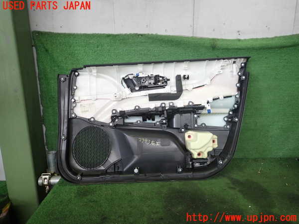 2UPJ-29431264]MIRAI(ミライ)(JPD20)左前ドア内張り 中古_m0003.jpg