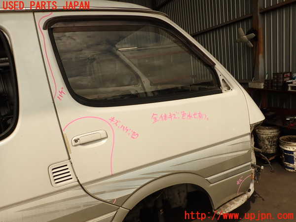 2UPJ-29441230]ハイエースワゴン100系(KZH106W)右前ドア (43R-00034 M2T4) 中古_m0001.jpg