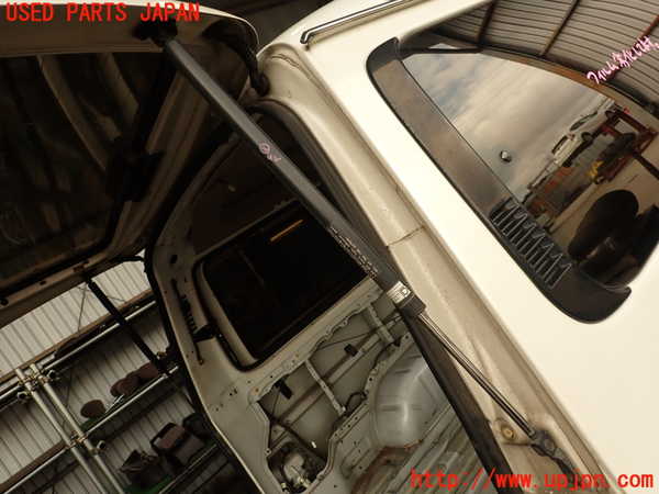 2UPJ-29441584]ハイエースワゴン100系(KZH106W)リアゲートダンパー 中古_m0001.jpg