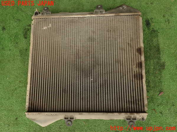 2UPJ-29442322]ハイエースワゴン100系(KZH106W)ラジエーター2 中古_m0003.jpg