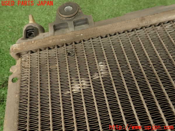 2UPJ-29442322]ハイエースワゴン100系(KZH106W)ラジエーター2 中古_m0004.jpg