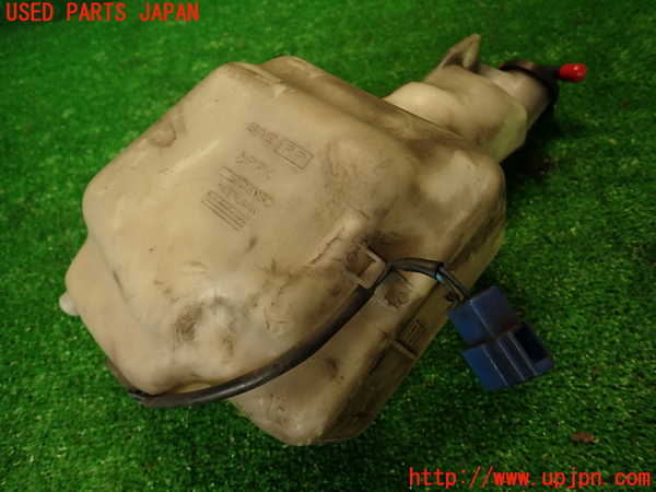 2UPJ-29442410]ハイエースワゴン100系(KZH106W)ラジエータータンク 中古_m0001.jpg