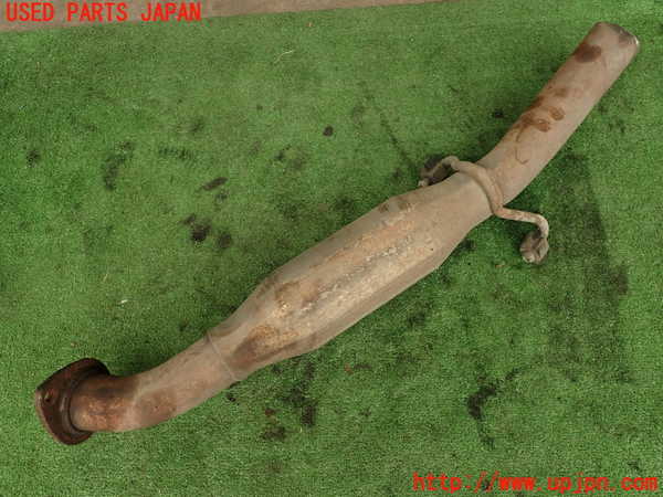 2UPJ-29442671]ハイエースワゴン100系(KZH106W)リアマフラー1 中古_m0002.jpg