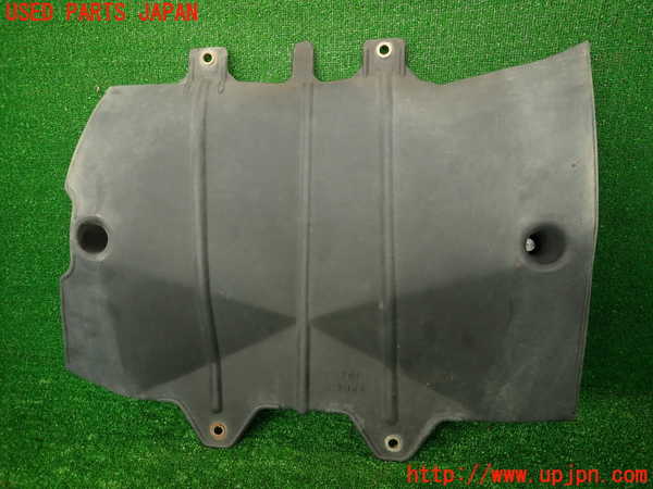 2UPJ-29441721]ハイエースワゴン100系(KZH106W)アンダーカバー1 中古_m0001.jpg