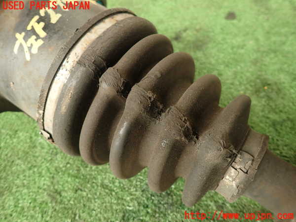 2UPJ-29444015]ハイエースワゴン100系(KZH106W)左フロントドライブシャフト 中古_m0003.jpg