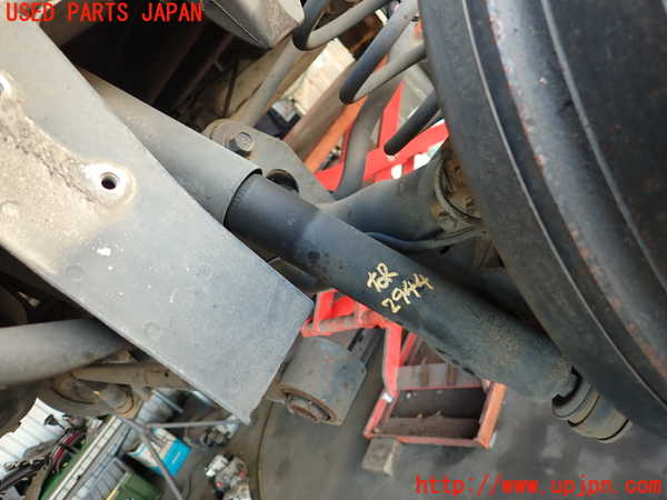 2UPJ-29445070]ハイエースワゴン100系(KZH106W)右リアショックアブソーバー 中古_m0001.jpg