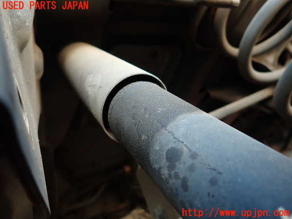 2UPJ-29445070]ハイエースワゴン100系(KZH106W)右リアショックアブソーバー 中古_m0002.jpg