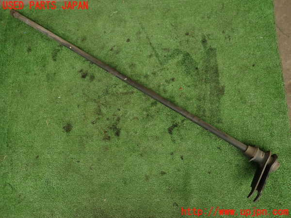 2UPJ-29445090]ハイエースワゴン100系(KZH106W)右フロントスプリング 中古_m0002.jpg