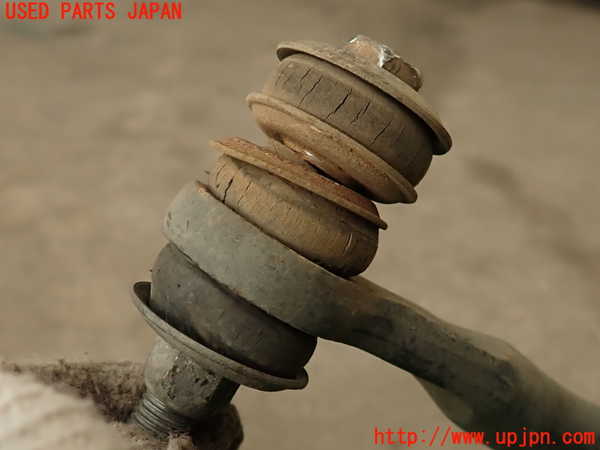 2UPJ-29445440]ハイエースワゴン100系(KZH106W)フロントスタビライザー 中古_m0004.jpg