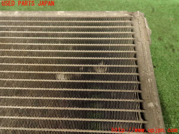 2UPJ-29446031]ハイエースワゴン100系(KZH106W)エアコンコンデンサー1 中古_m0005.jpg