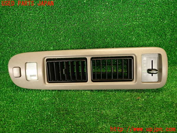 2UPJ-29446309]ハイエースワゴン100系(KZH106W)スイッチ4 (エアコン) 中古_m0001.jpg