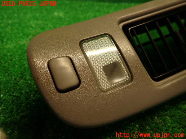 2UPJ-29446309]ハイエースワゴン100系(KZH106W)スイッチ4 (エアコン) 中古_m0003.jpg