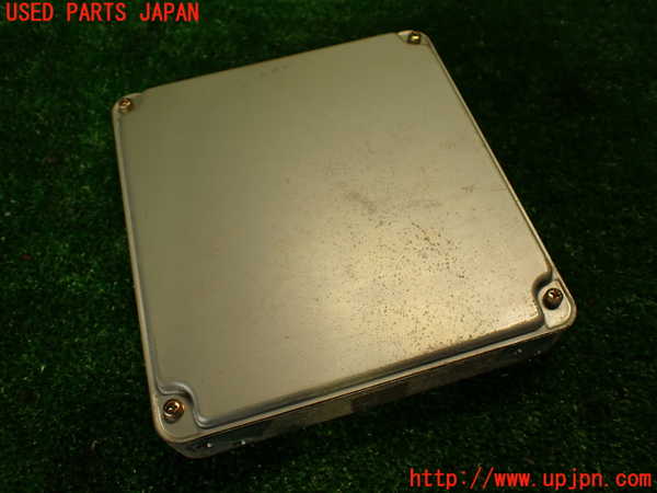 2UPJ-29446110]ハイエースワゴン100系(KZH106W)エンジンコンピューター 中古_m0002.jpg