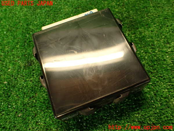 2UPJ-29446125]ハイエースワゴン100系(KZH106W)ABSコンピューター 中古_m0002.jpg