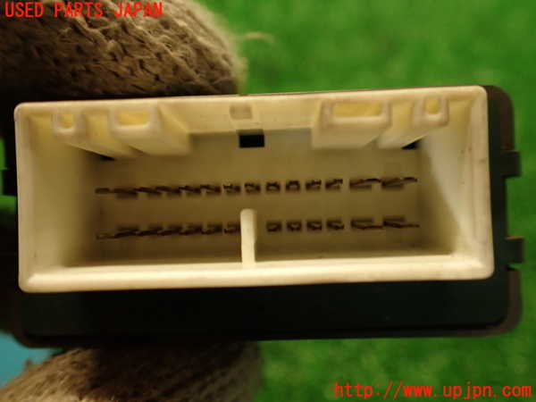 2UPJ-29446148]ハイエースワゴン100系(KZH106W)コンピューター3 (85980-26090) 中古_m0003.jpg