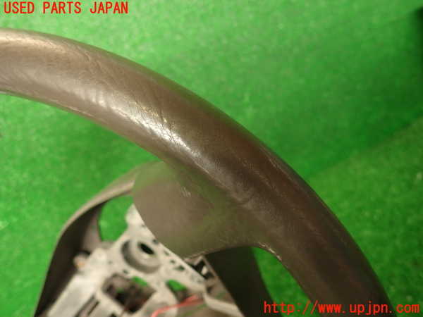 2UPJ-29447855]ハイエースワゴン100系(KZH106W)ステアリングホイール 中古_m0002.jpg