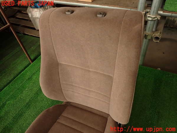2UPJ-29447065]ハイエースワゴン100系(KZH106W)助手席シート 中古_m0001.jpg
