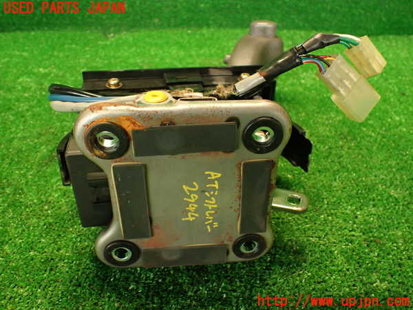 2UPJ-29447555]ハイエースワゴン100系(KZH106W)ATシフトレバー 中古_m0005.jpg