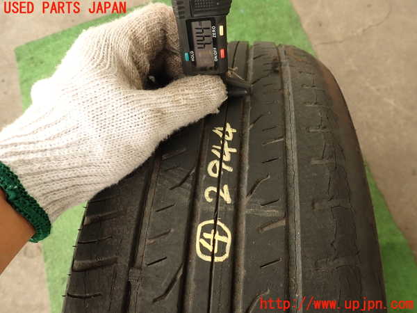 2UPJ-29449029]ハイエースワゴン100系(KZH106W)タイヤ　ホイール　1本④ 215/70R15 中古_m0005.jpg