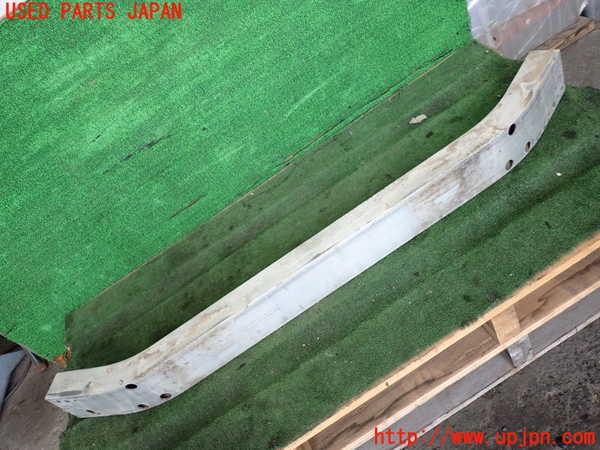 2UPJ-29451014]ソアラ(JZZ31)フロントバンパーホースメント 中古_m0001.jpg