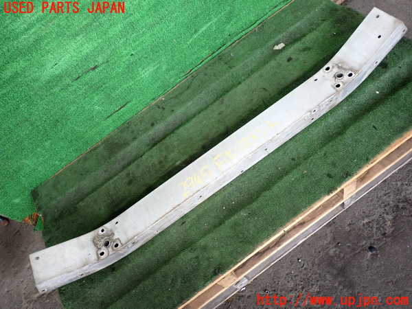 2UPJ-29451014]ソアラ(JZZ31)フロントバンパーホースメント 中古_m0002.jpg