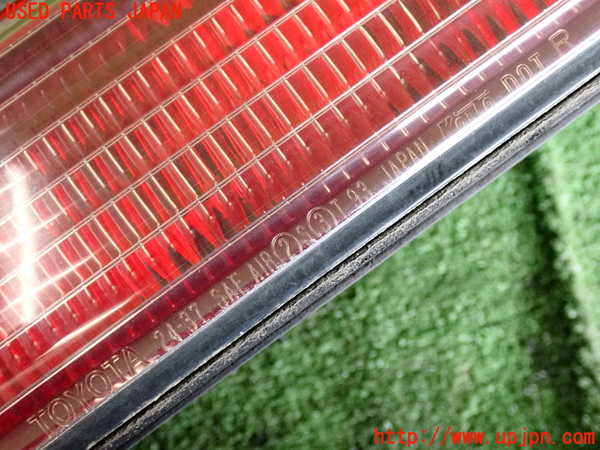 2UPJ-29451530]ソアラ(JZZ31)右テールランプ 中古_m0002.jpg
