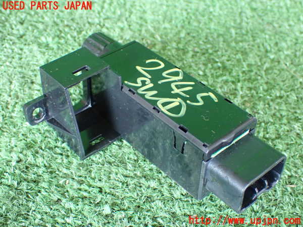 2UPJ-29456306]ソアラ(JZZ31)スイッチ1 (イルミ調整) 中古_m0002.jpg
