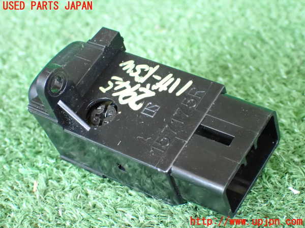2UPJ-29456290]ソアラ(JZZ31)ハザードスイッチ 中古_m0002.jpg
