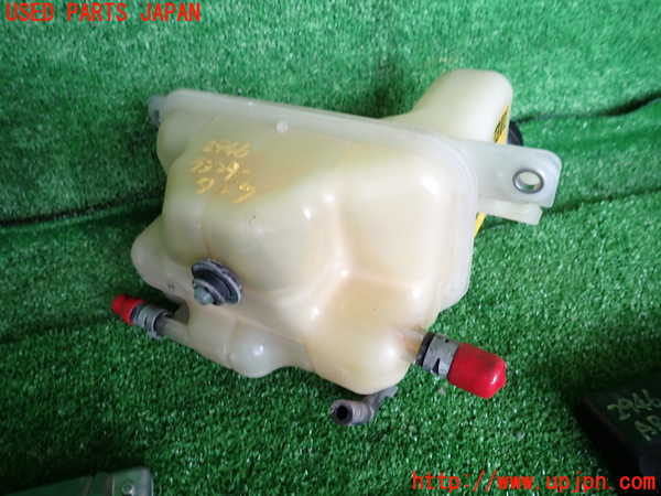 2UPJ-29462410]レクサス・IS F(USE20)ラジエータータンク 中古_m0002.jpg