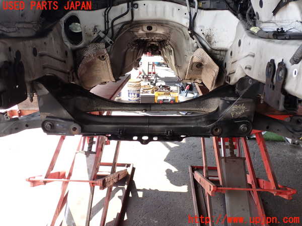 2UPJ-29465285]レクサス・IS F(USE20)フロントメンバー 中古_m0002.jpg