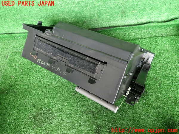 2UPJ-29467516]レクサス・IS F(USE20)グローブボックス1 中古_m0003.jpg