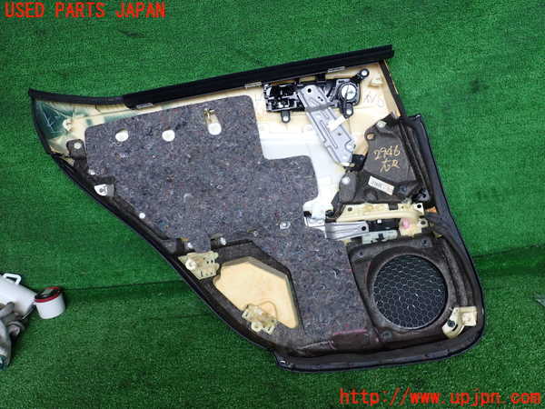 2UPJ-29461294]レクサス・IS F(USE20)右後ドア内張り 中古_m0003.jpg