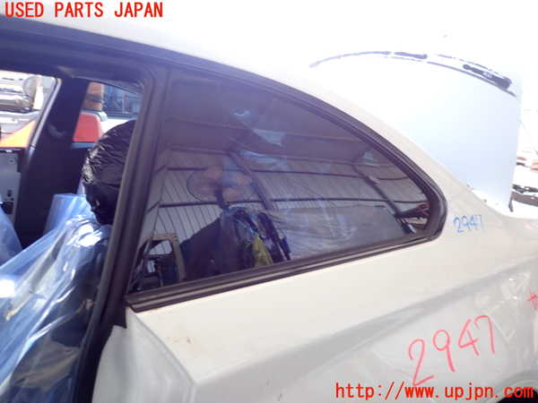 2UPJ-29471382]BMW M2 クーペ(1H30)(F87)左クォーターガラス 中古 M23100 43R-001057_m0001.jpg