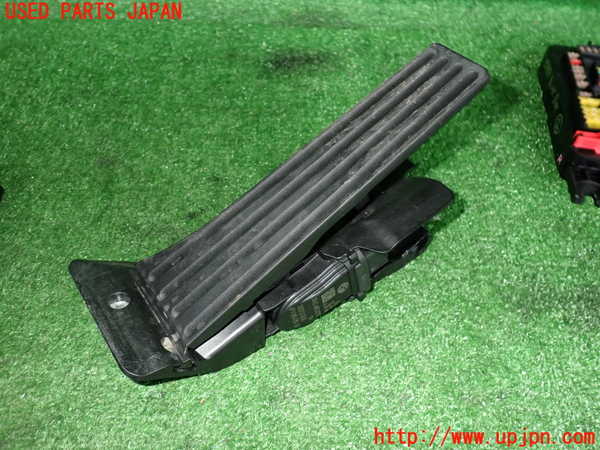 2UPJ-29476381]BMW M2 クーペ(1H30)(F87)センサー1(アクセルペダル) 中古_m0002.jpg
