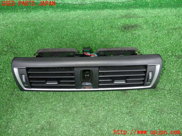 2UPJ-29477526]BMW M2 クーペ(1H30)(F87)エアコン吹き出し口1 真中 中古_m0001.jpg
