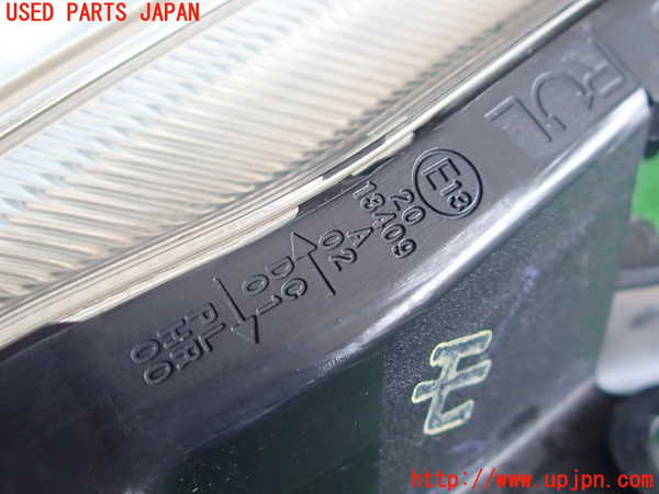 2UPJ-29481130]プリウス(ZVW30)右ヘッドライト HID 中古_m0004.jpg