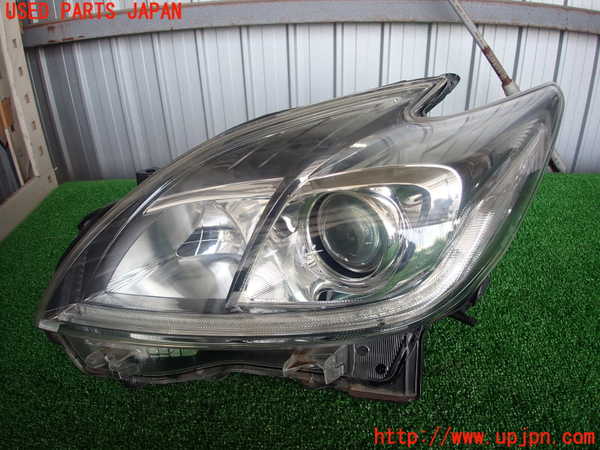 2UPJ-29481132]プリウス(ZVW30)左ヘッドライト HID 中古_m0001.jpg