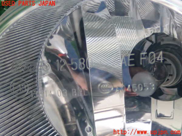 2UPJ-29481182]プリウス(ZVW30)左フォグ 中古_m0003.jpg