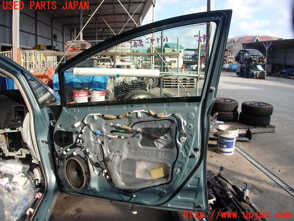 2UPJ-29481230]プリウス(ZVW30)右前ドア (43R-00033 M2H3) 中古_m0005.jpg