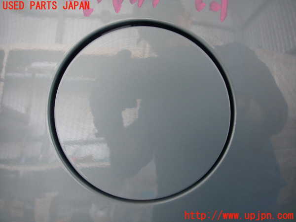 2UPJ-29481690]プリウス(ZVW30)フューエルリッド 中古_m0001.jpg
