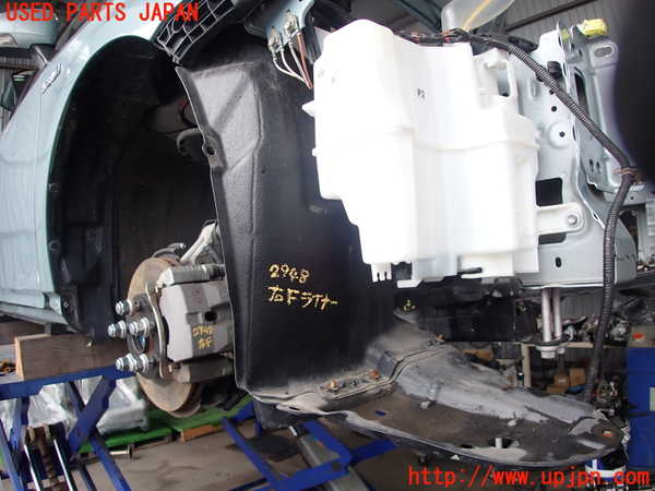 2UPJ-29481090]プリウス(ZVW30)右前フェンダーライナー 中古_m0001.jpg