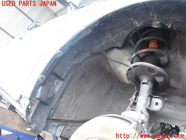 2UPJ-29481090]プリウス(ZVW30)右前フェンダーライナー 中古_m0004.jpg