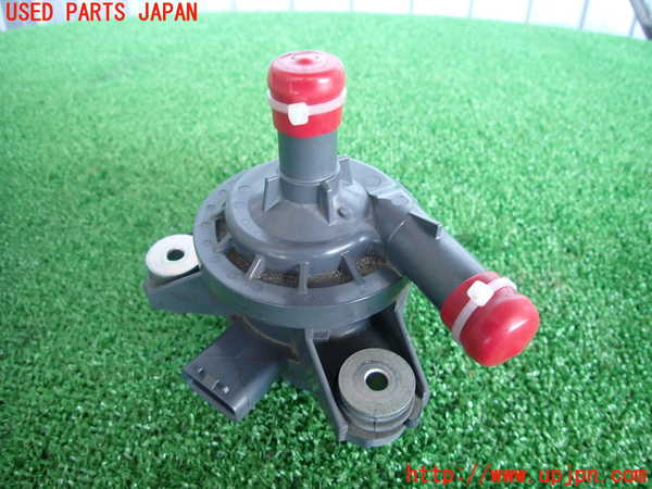 2UPJ-29482110]プリウス(ZVW30)ウォーターポンプ 中古_m0001.jpg